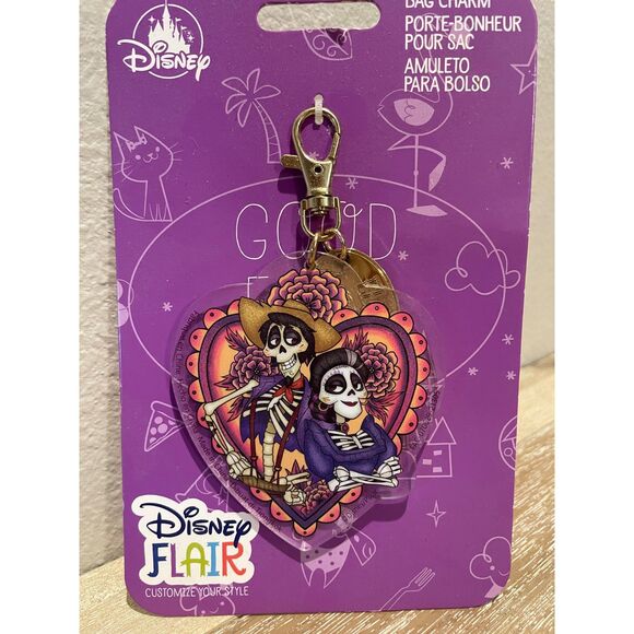 Disney Parks Flair Coco Imelda & Hector Heart Bag Charm 2022 - NEW - Picture 1 of 3